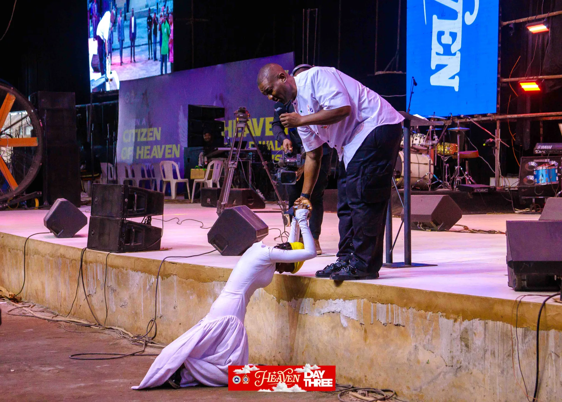 Pastor Leke Adeboye addressing the convention