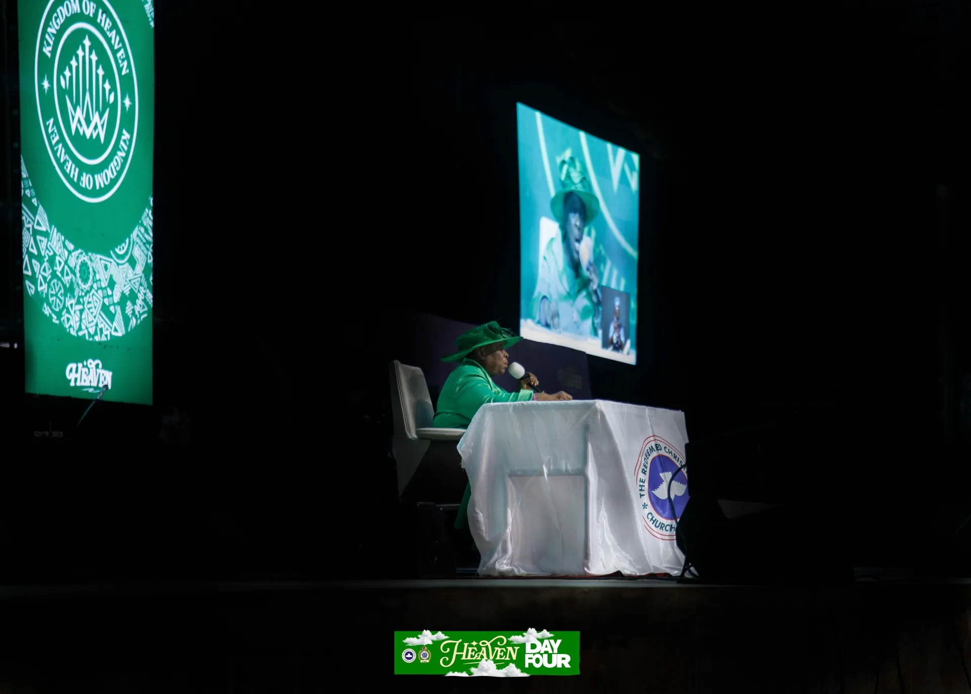 Mummy G.O. addressing the youth convention
